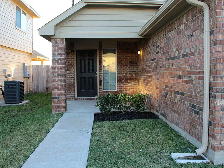 5631 Long Arbor Ln — Photo 13