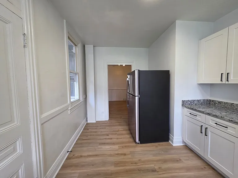 1936 Lowrie St — Photo 3