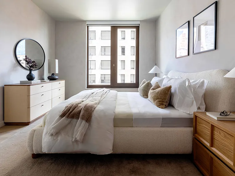 300 E 50th St #18B — Photo 9