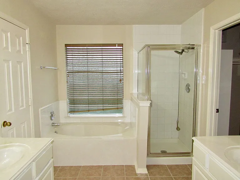 11126 Cactus Point Ct — Photo 14