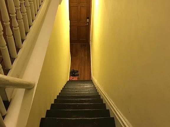 4th image of 1104 W Marshall St