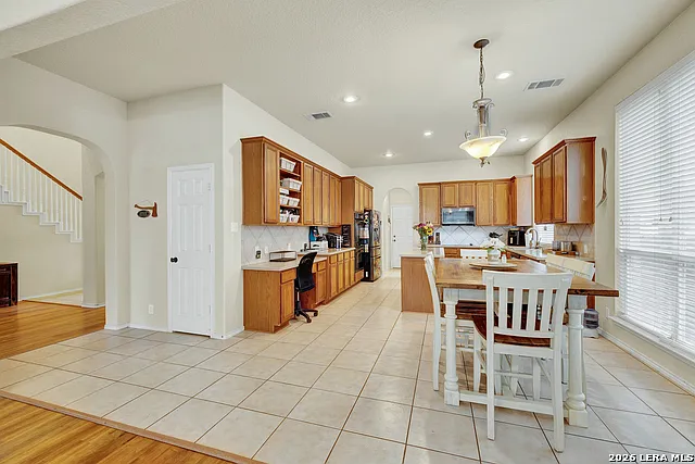 2536 Woodbridge Way — Photo 11