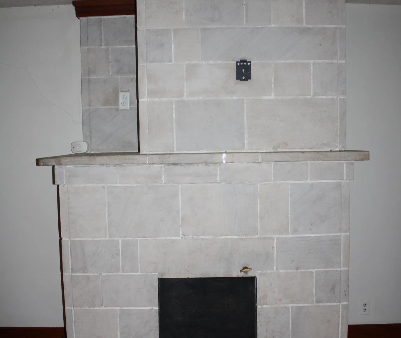 5 bed, 2123 sqft, $6,750 — Photo 3