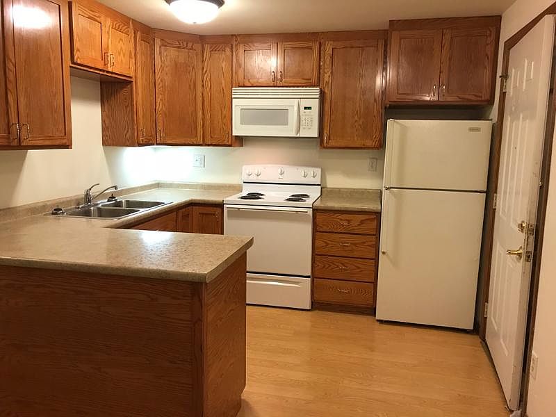 1623 East St, Black Earth, WI 53515 Zillow