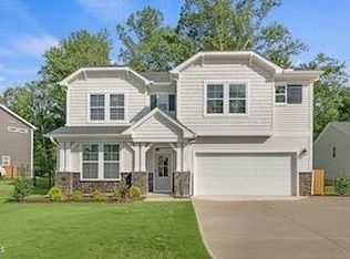68 Knotts Loop, Lillington, NC 27546