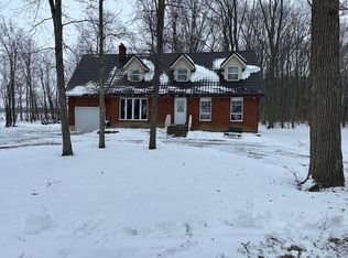 4690 Forest Rd, Brooke Alvinston, ON N0M 2S0