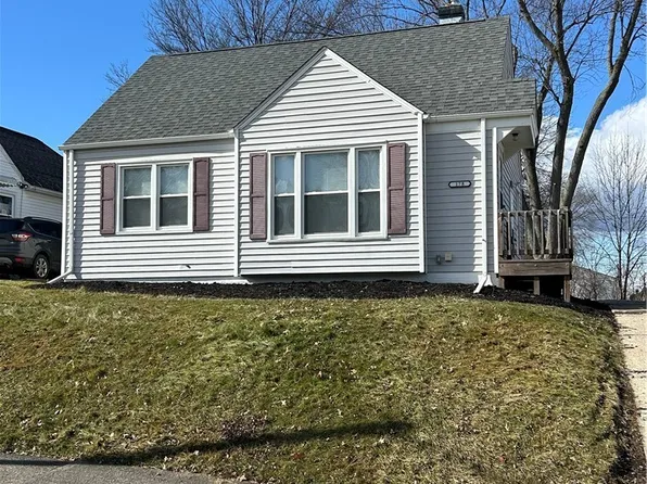 178 Mission Dr, Akron, OH 44301