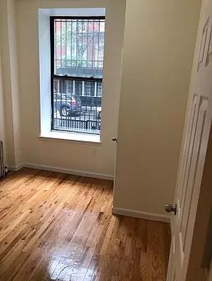2nd image of 315 E 92nd St APT 1E