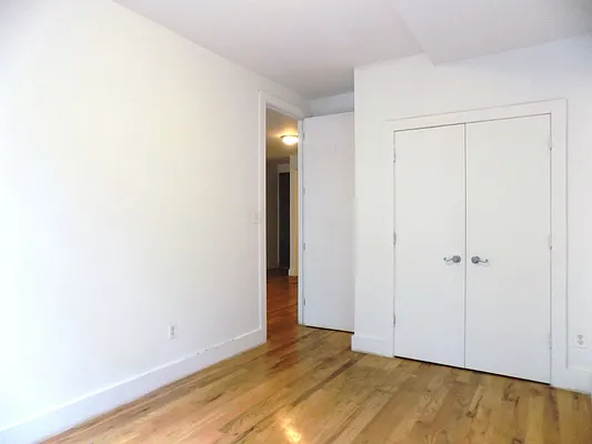 Rented by Blue Egg Realty Corp | media 14