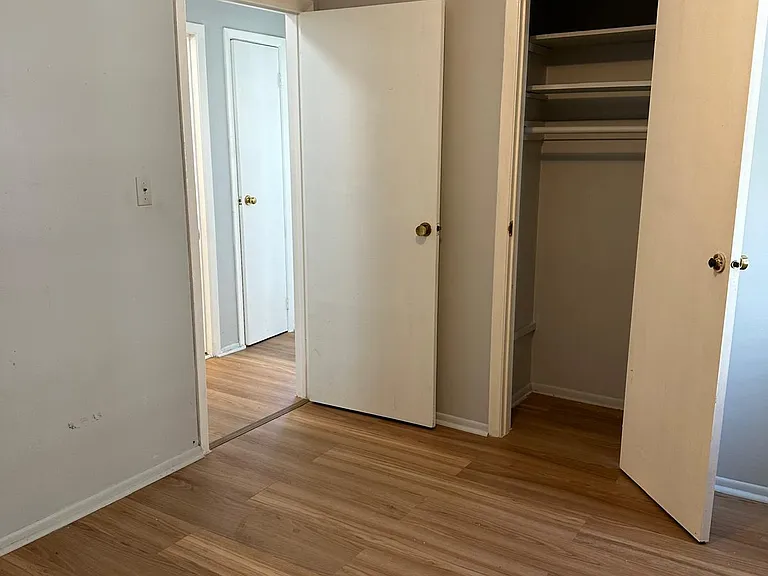 12 Colonial Dr #2 — Photo 10