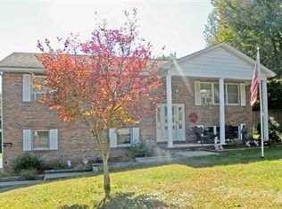 119 Moon Rd, Jermyn, PA 18433