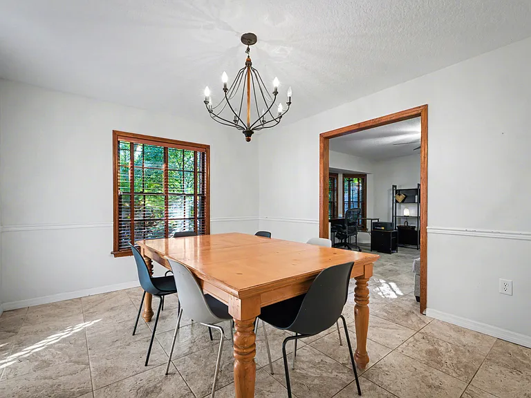 523 Princewood Dr — Photo 9