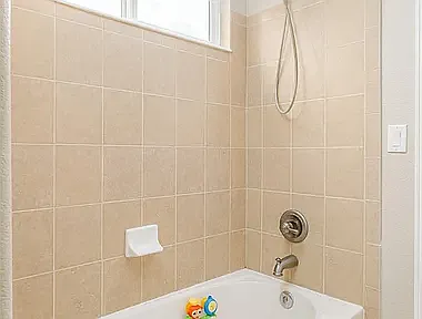 912 Kryptonite Dr — Photo 12