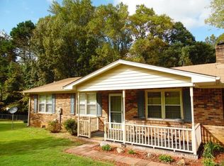 22 Lee St, Lyman, SC 29365