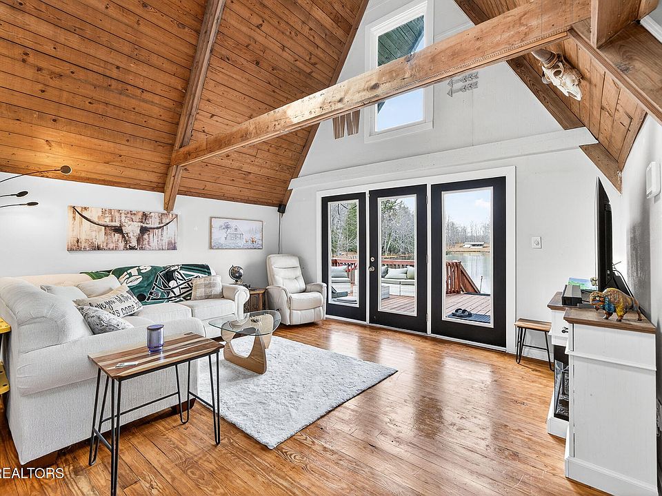 16th image of this home