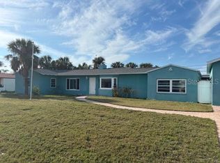 16018 Redington Dr, Redington Beach, FL 33708