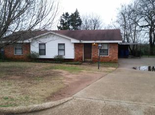 114 Teri Ln, Prattville, AL 36066