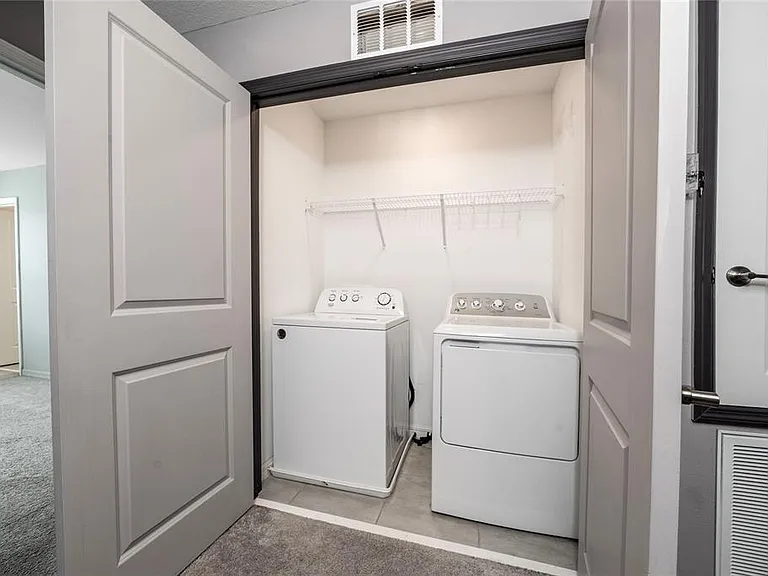 2060 Viewfinder St — Photo 19