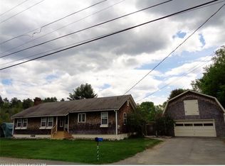 43 Meadow St, Bingham, ME 04920