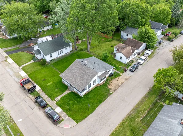 2302 Coronette Ave, Dayton, OH 45414