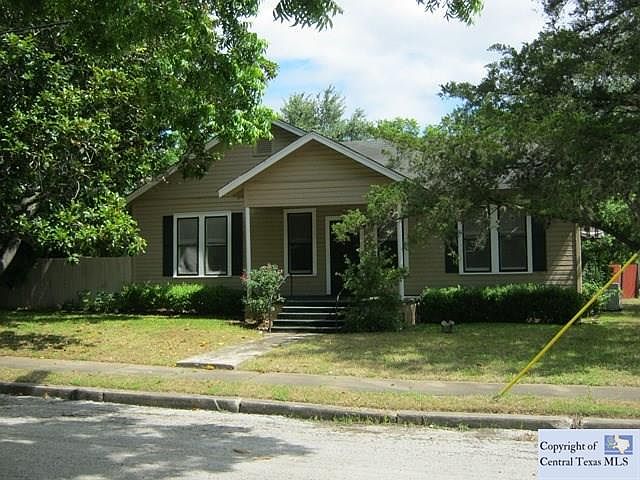 1st image of 504 Saint Michael St