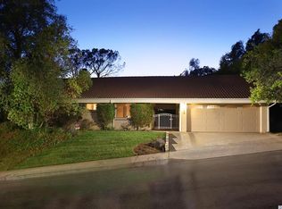 640 Robin Glen Dr, Glendale, CA 91202