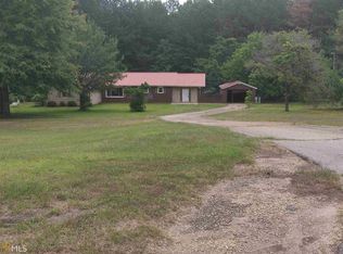 86 Rock Mills Rd, Lagrange, GA 30240