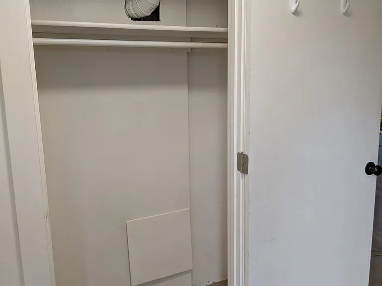 1612 Farr Dr #B — Photo 5