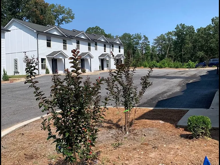 90 Crabapple Rd — Photo 13