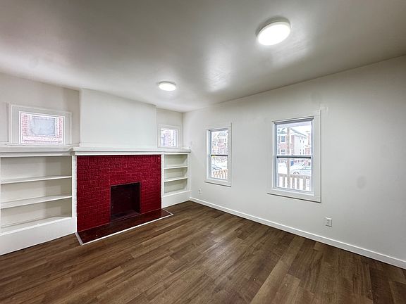 5th image of 4564 Seebaldt St #4564