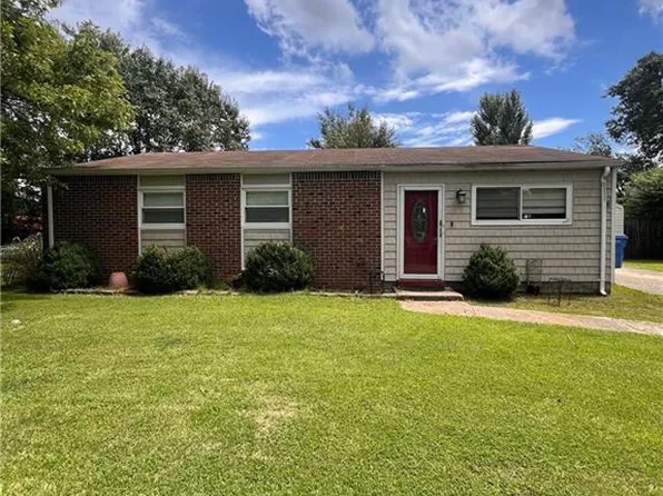 3209 Dunworken Dr, Chesapeake, VA 23321