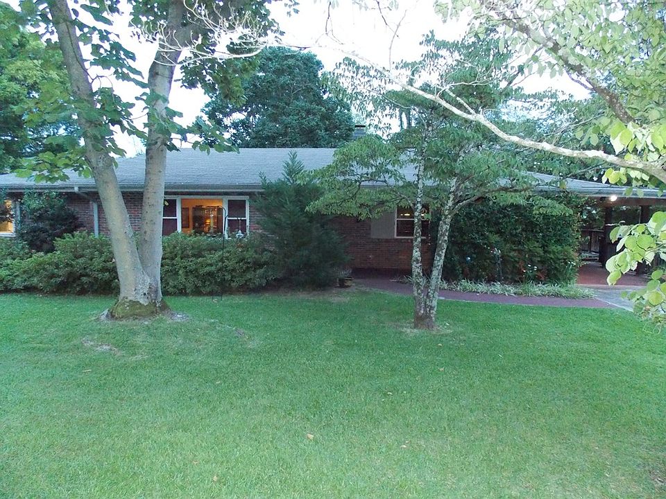 1st image of 881 Alford Ave