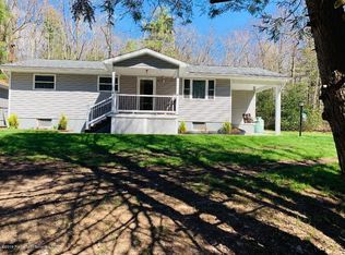 2044 State Route 247 Lr #35041, Lake Ariel, PA 18436