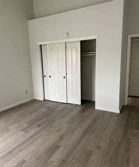 9568 Castlecave Way — Photo 9