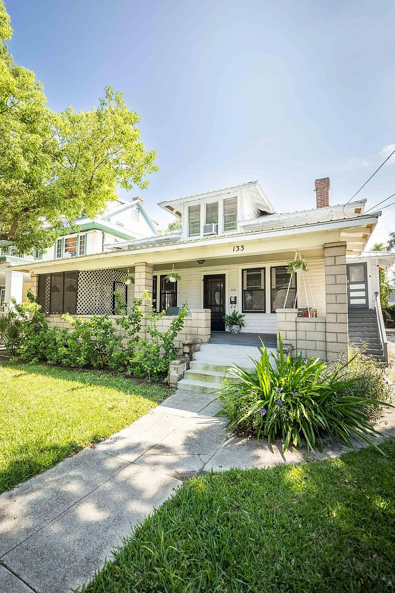 Front of home - 133 Oviedo St #A