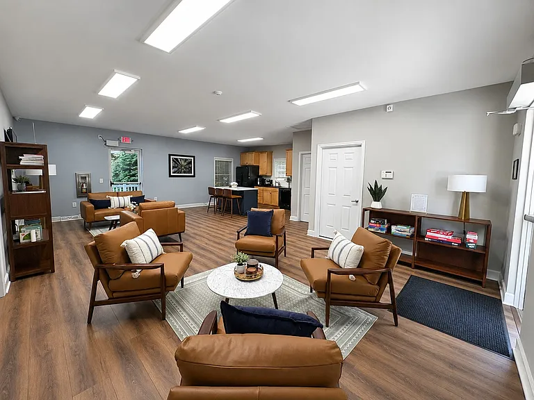 Ascot Landing - Single Family Homes — Photo 9