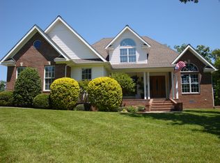 1120 Bent Creek Dr, Benton, KY 42025