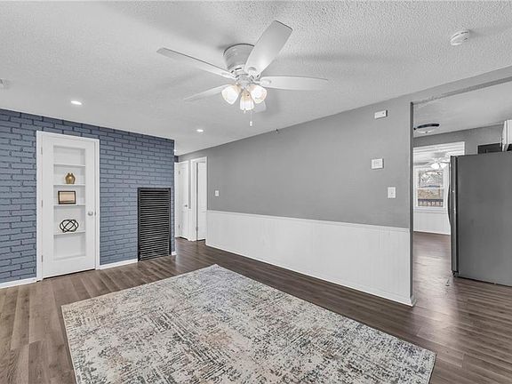 4th image of 4920 Argentine Blvd