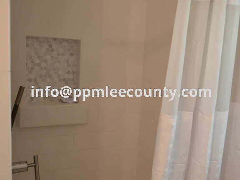 5215 Rutland Ct — Photo 7