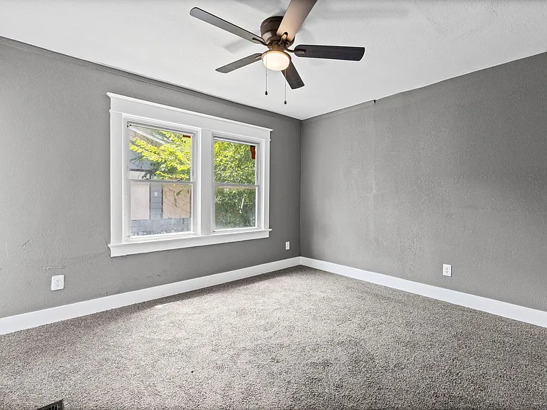 3828 Chestnut Ave — Photo 14