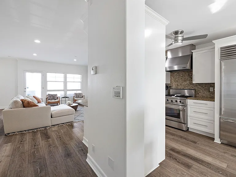 231 Aviation Pl — Photo 7