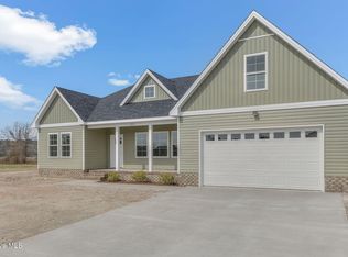 117 Colington Cir, Aydlett, NC 27916