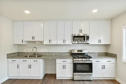 238 W Wilson Ave #3 Photo 1