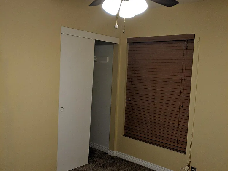 8840 Flanders Dr — Photo 17