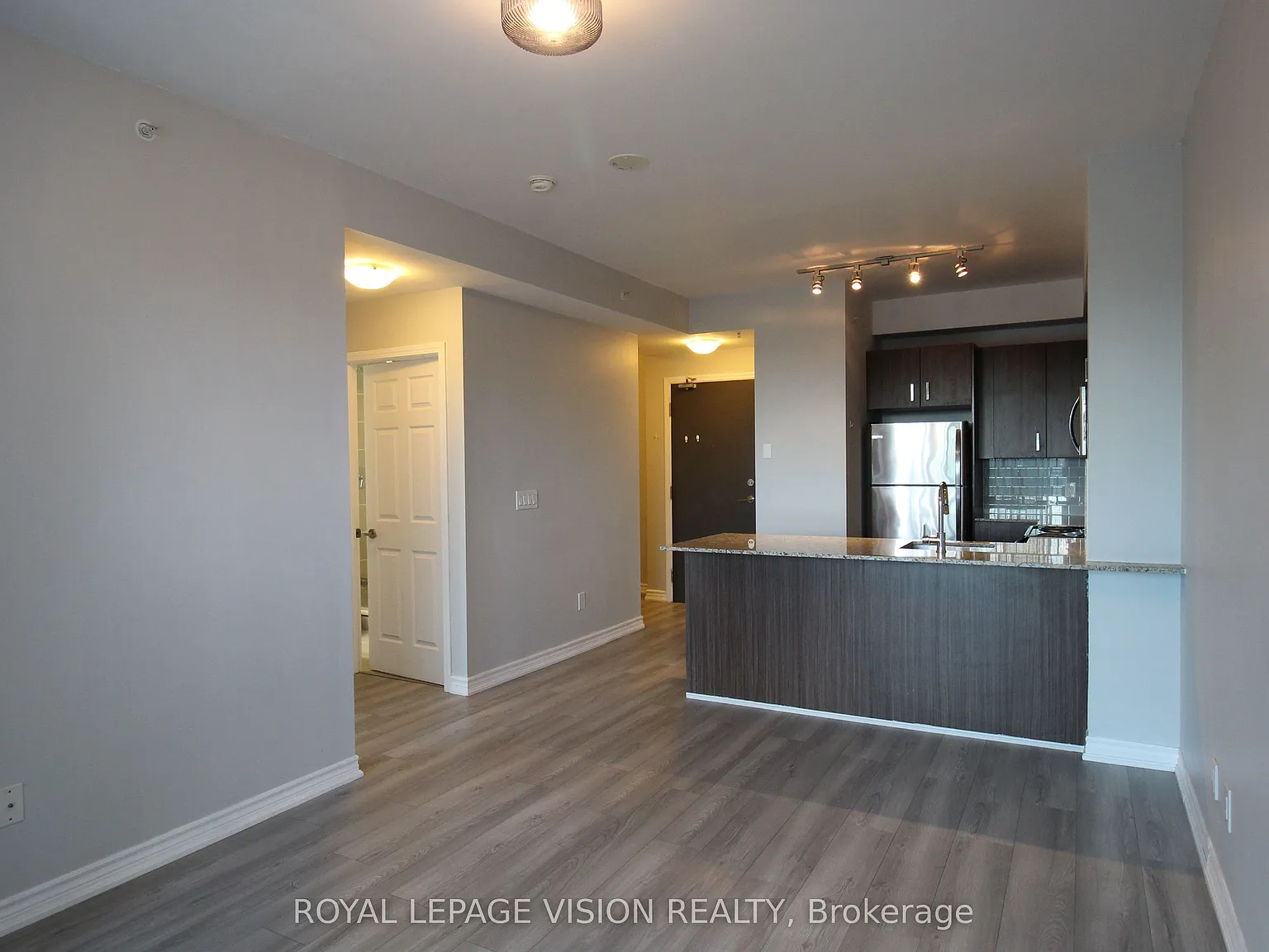 2 bed, $2,275 — Photo 2