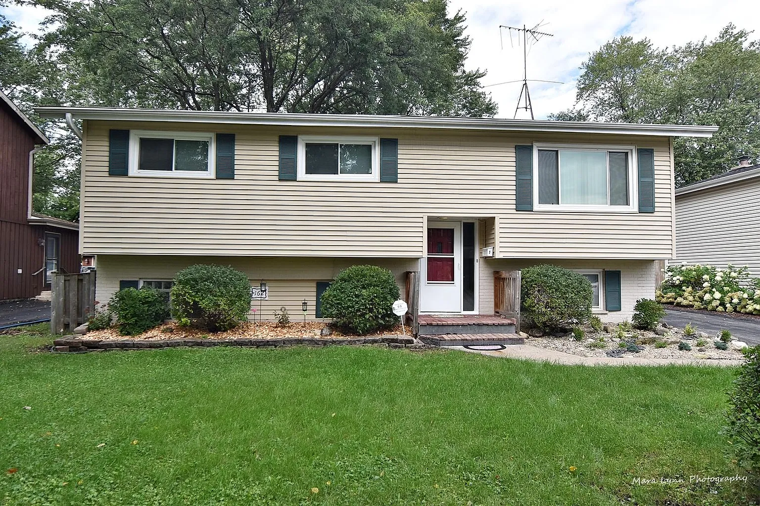 162 E Sunset Ave photo 1