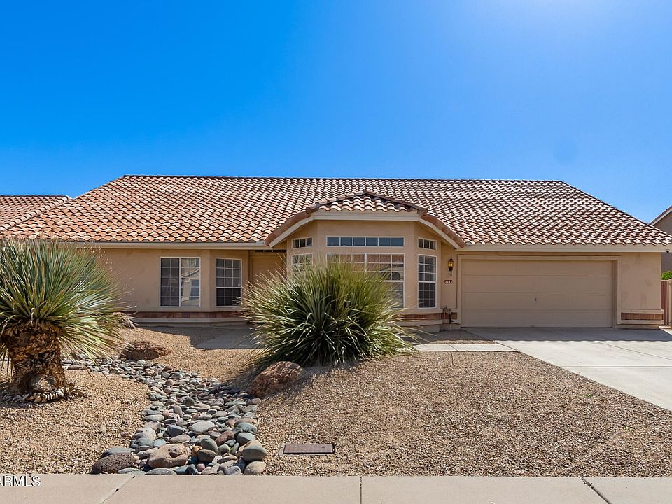 1st image of 3053 E Hermosa Vista Dr