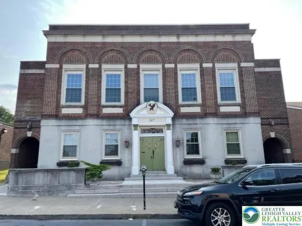 147 S 4th St APT 1, Easton, PA 18042