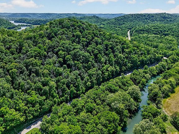 4th image of 2176 Jennings Creek Rd