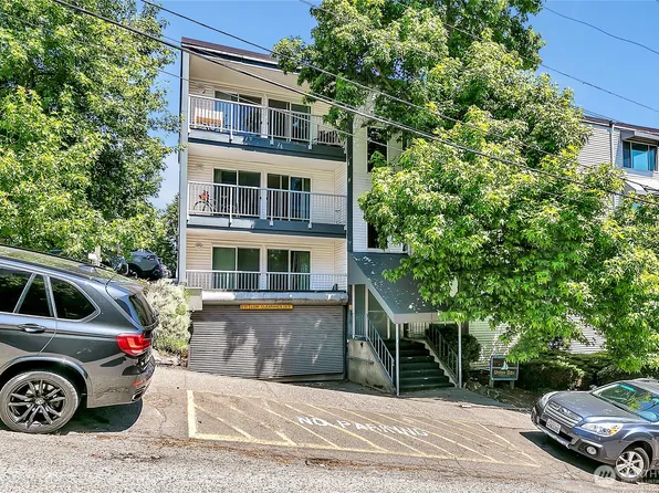 762 Hayes Street #17, Seattle, WA 98109